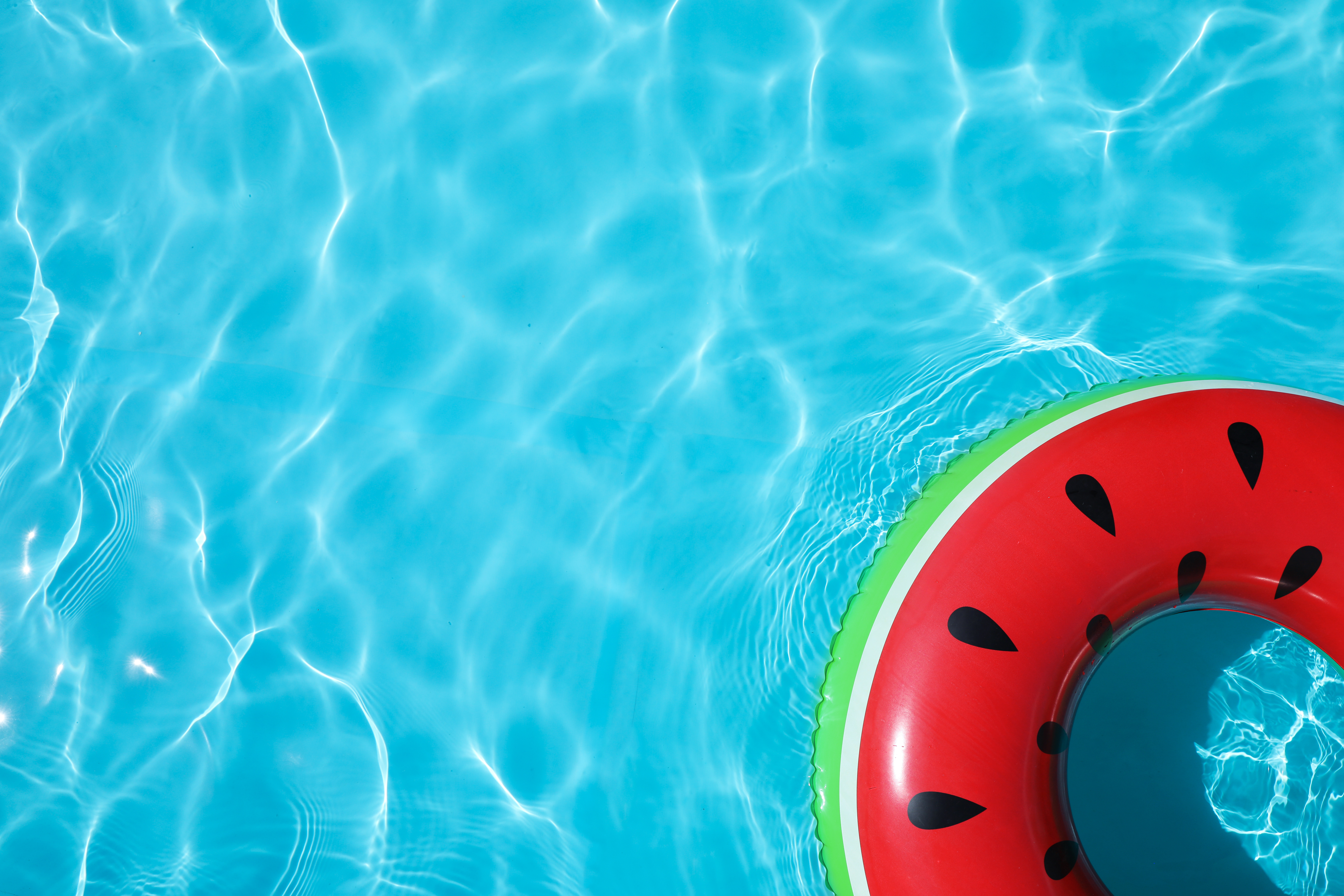 Transformez votre jardin en un véritable paradis aquatique cet été ! Les Prime Days Amazon 2025, c'est l'occasion idéale de plonger dans les meilleures offres sur les piscines, accessoires et jeux d'eau gonflables. © New Africa
